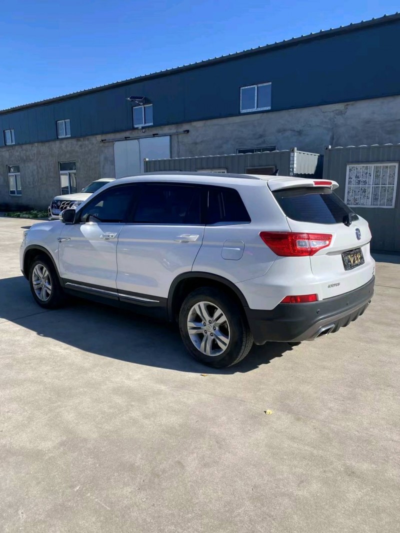 沈阳20年长安汽车CS755