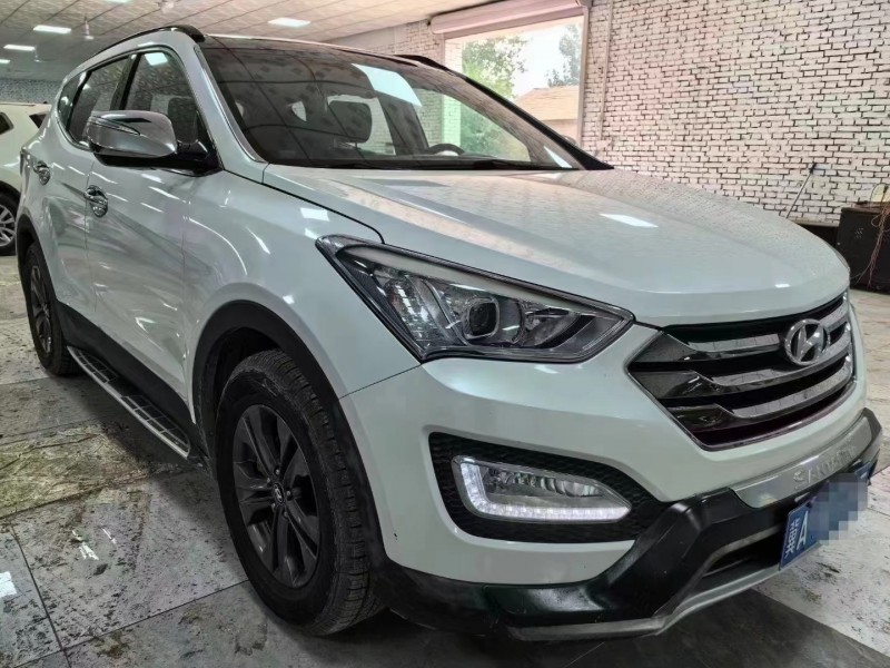 廊坊13年现代新胜达3