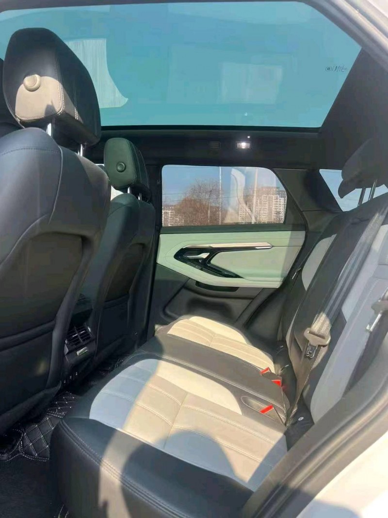 常州20年路虎极光4