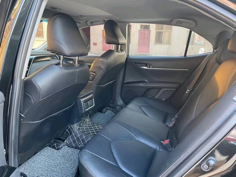 保定21年丰田凯美瑞6