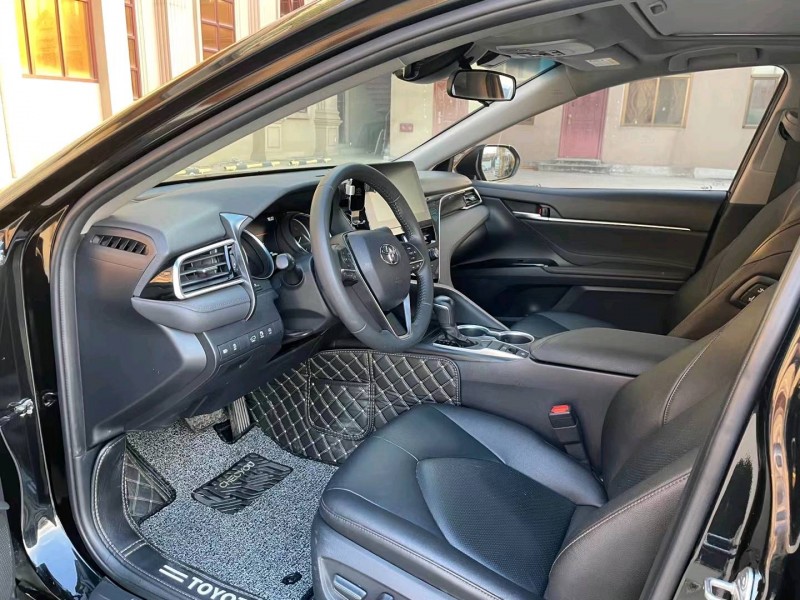 保定21年丰田凯美瑞8