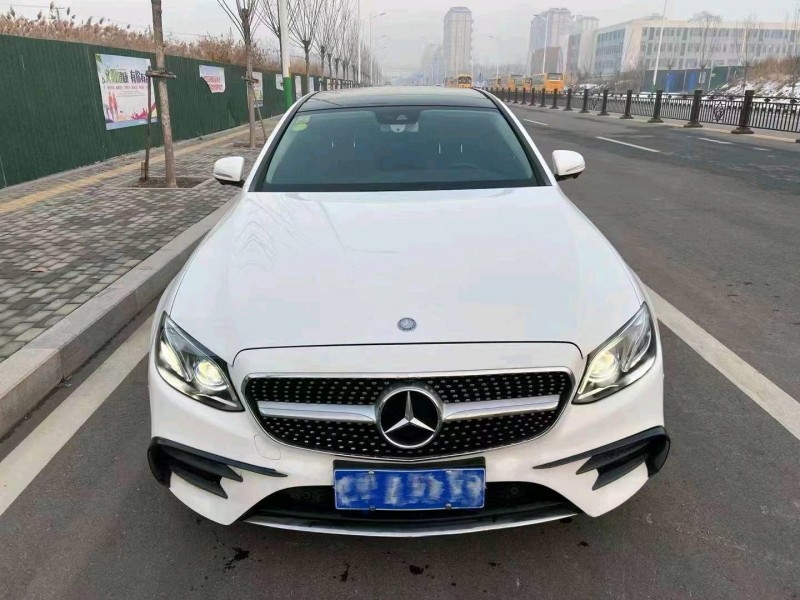 东营17年奔驰E1