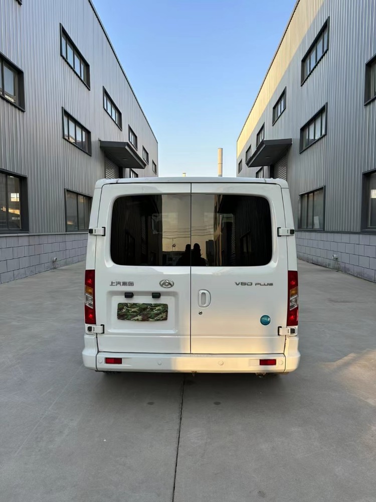 宿迁22年大通V809
