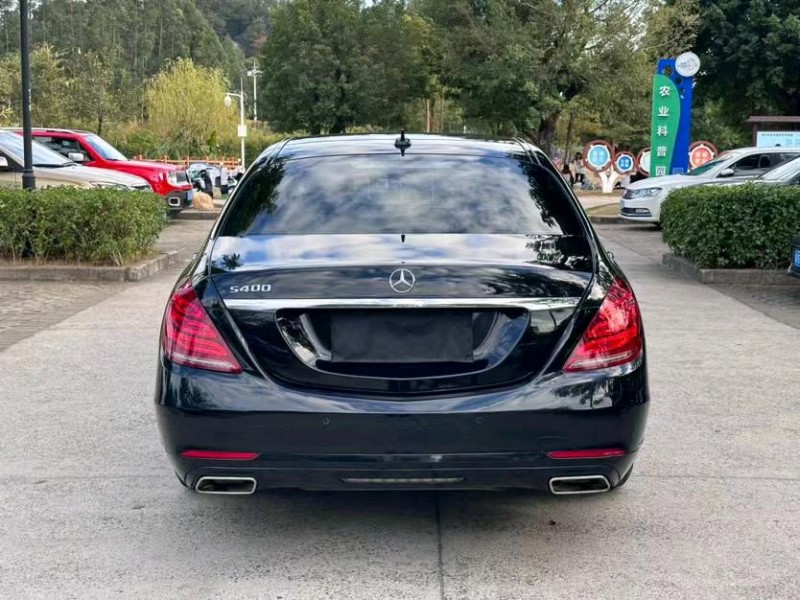东莞14年奔驰S9