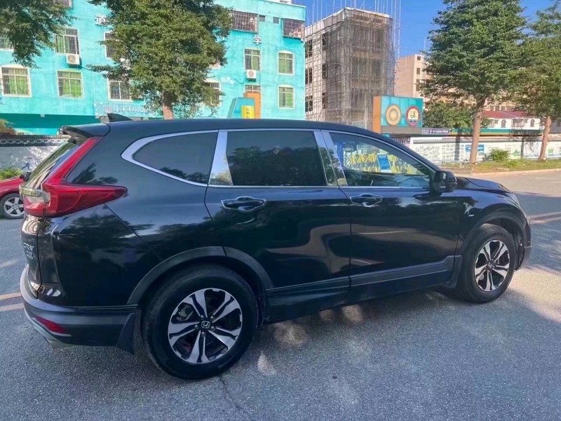 汕头17年本田CRV4