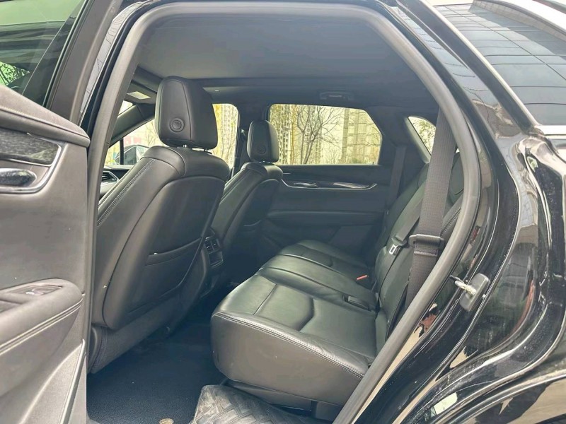 济宁20年凯迪拉克XT55