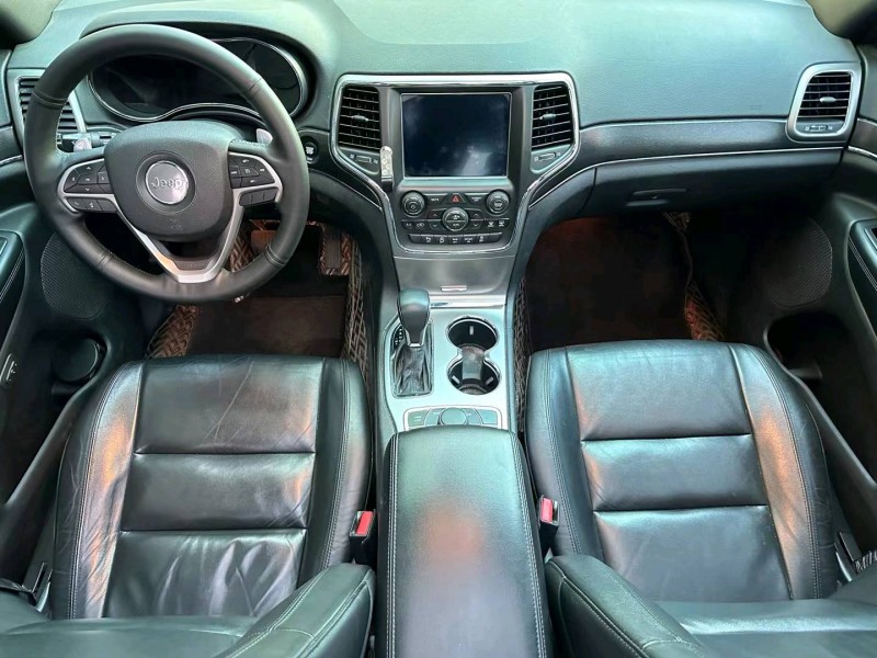 广州19年Jeep大切诺基6