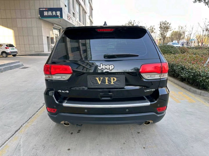 广州19年Jeep大切诺基9