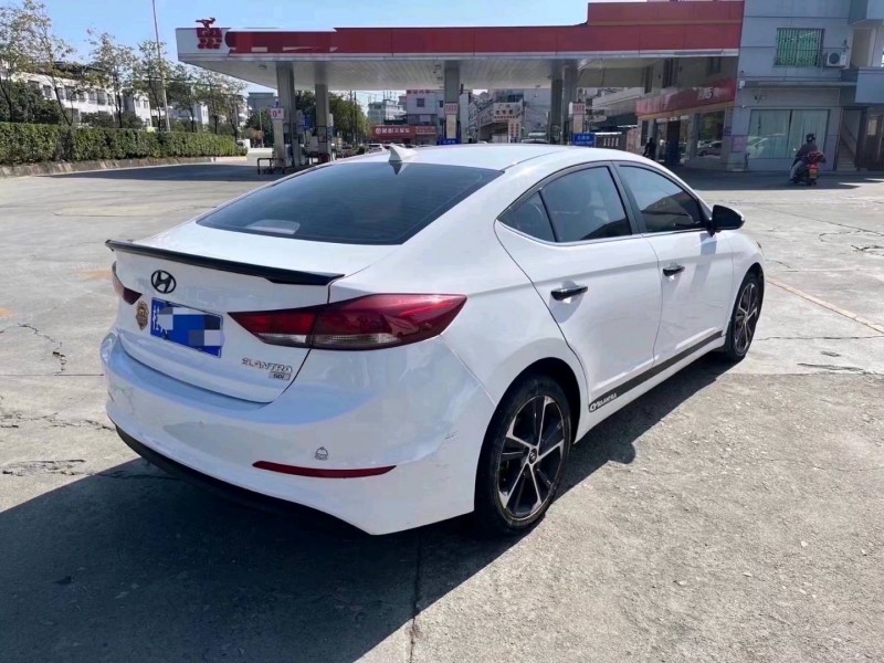 佛山19年现代领动7