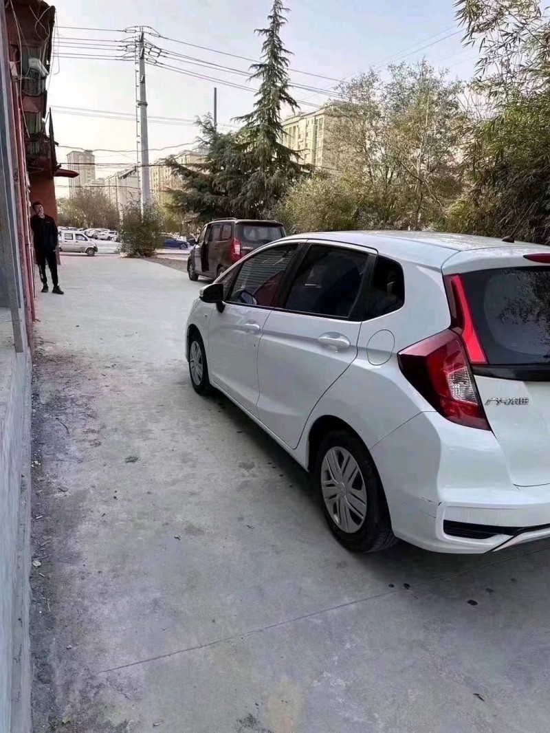 东营20年本田飞度4