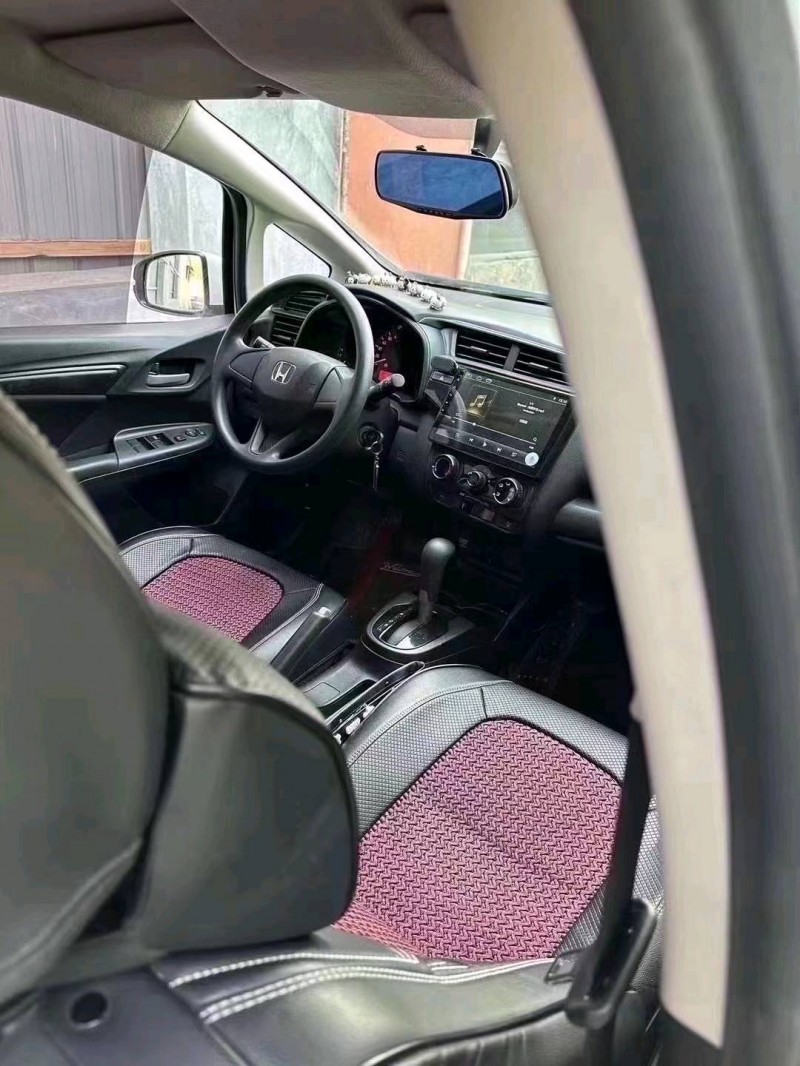 东营20年本田飞度5