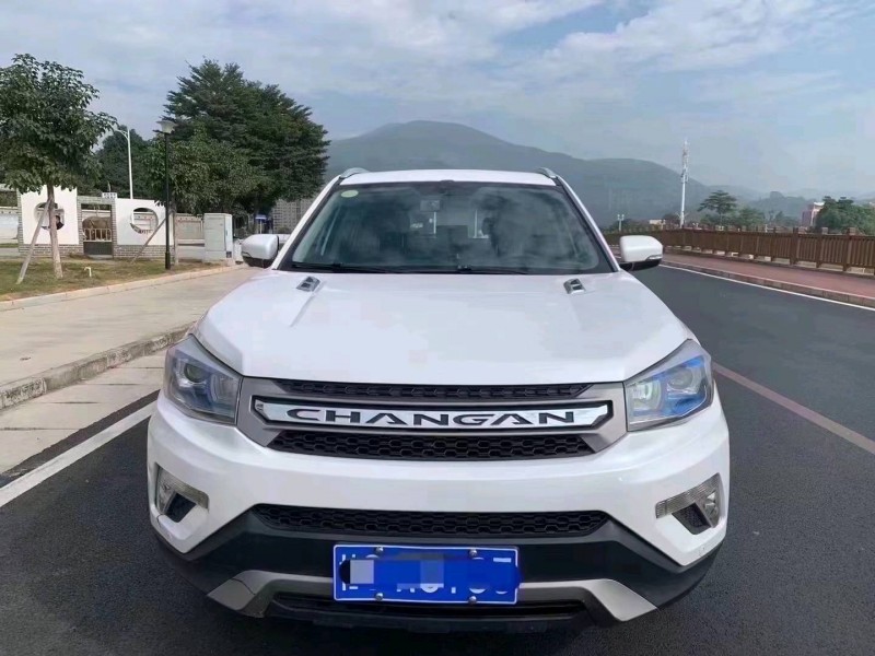 珠海17年长安汽车CS751