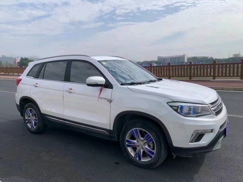 珠海17年长安汽车CS752