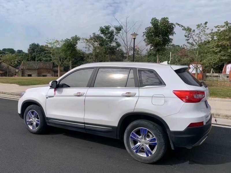 珠海17年长安汽车CS756