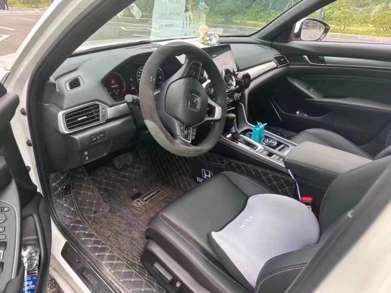 汕头23年本田英诗派2