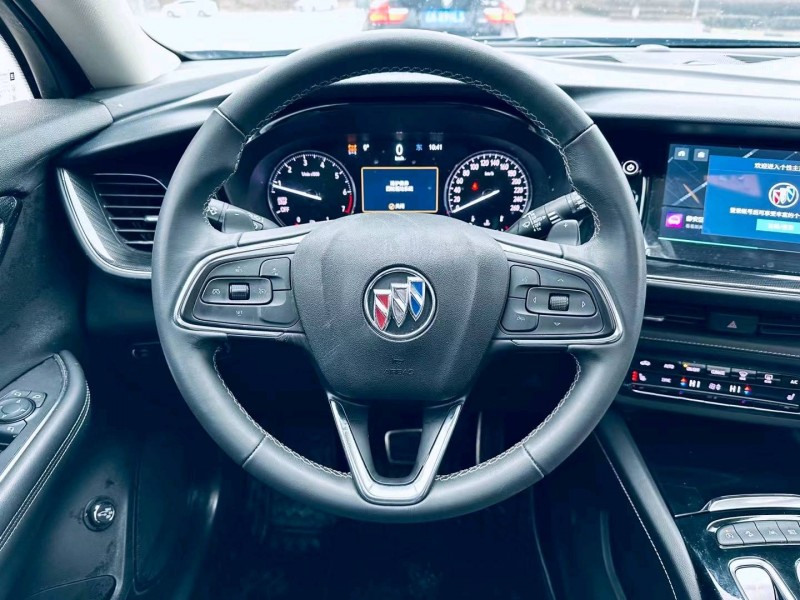 沈阳22年别克昂科威5