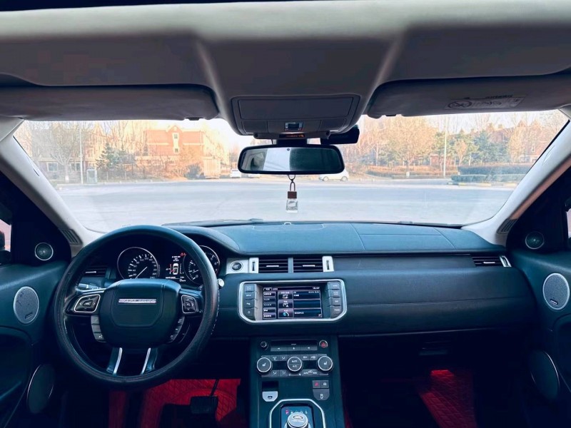 沈阳14年路虎极光9