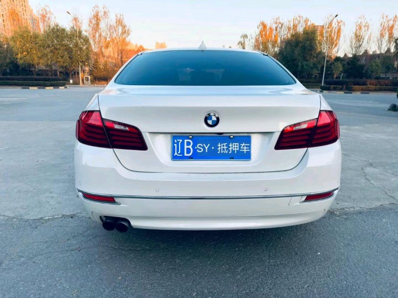 沈阳16年宝马5系8