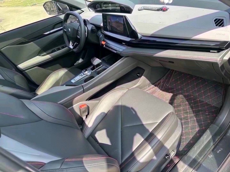 珠海22年长安汽车UNI-V9