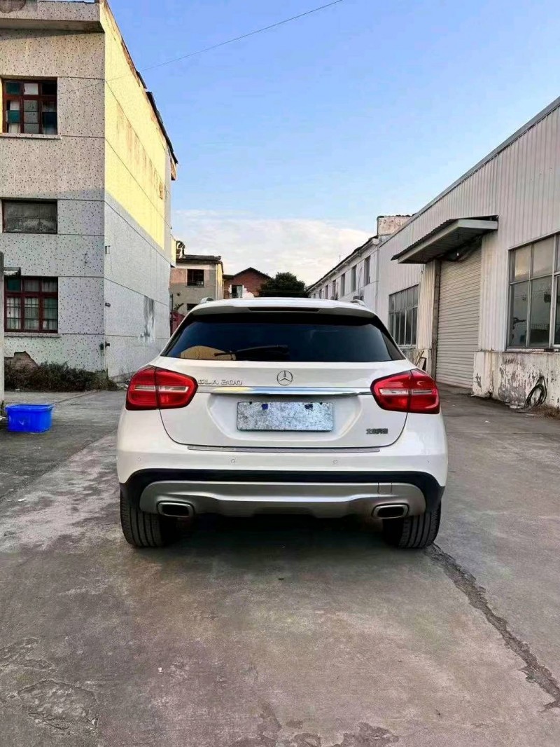 嘉兴16年奔驰GLA4