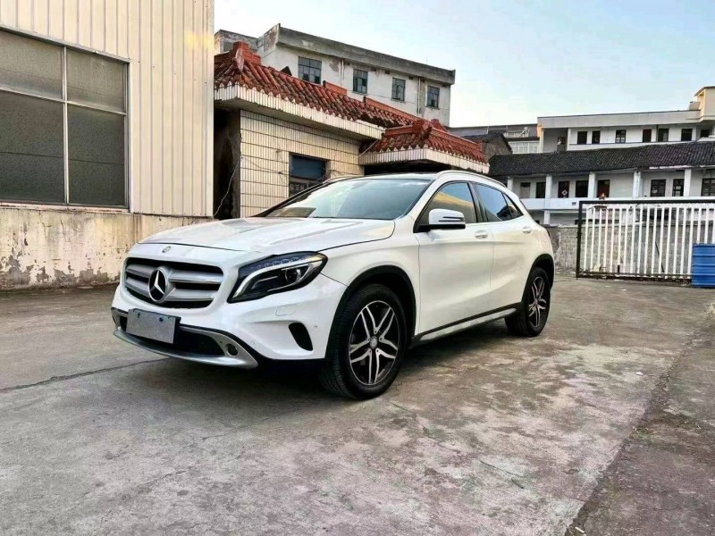 嘉兴16年奔驰GLA5