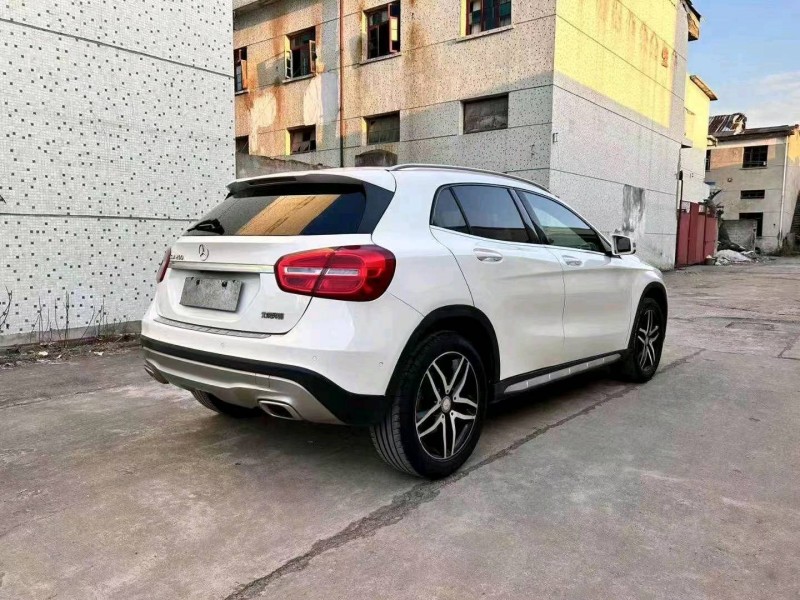 嘉兴16年奔驰GLA6