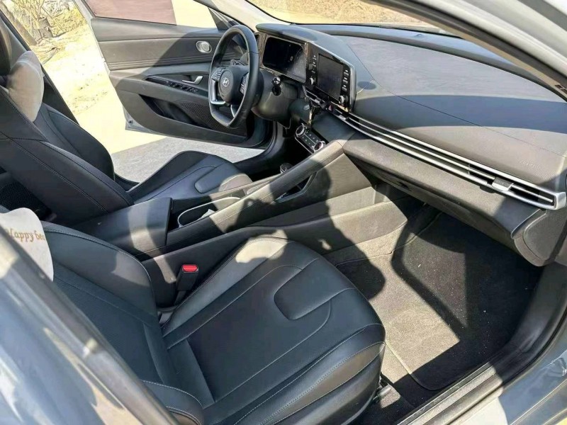 佛山22年现代伊兰特7