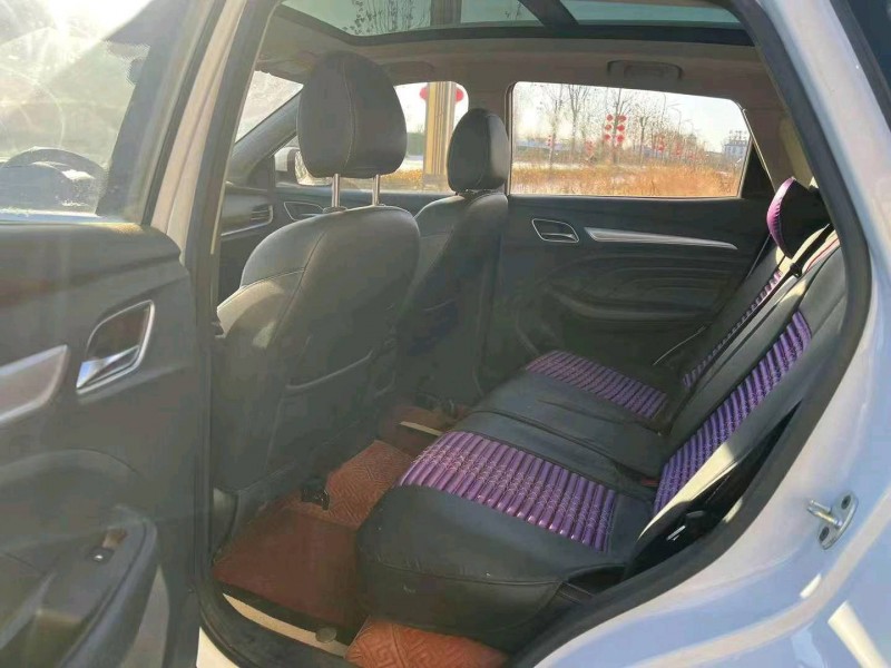 邯郸19年荣威RX35