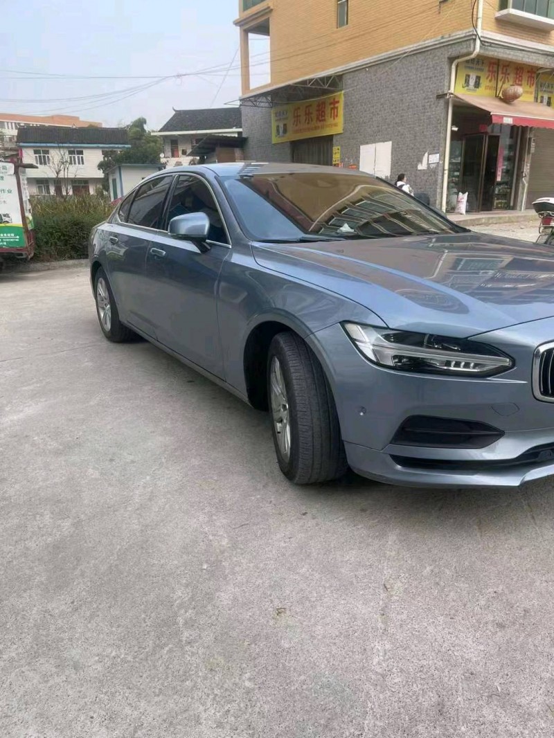 东营17年沃尔沃S903