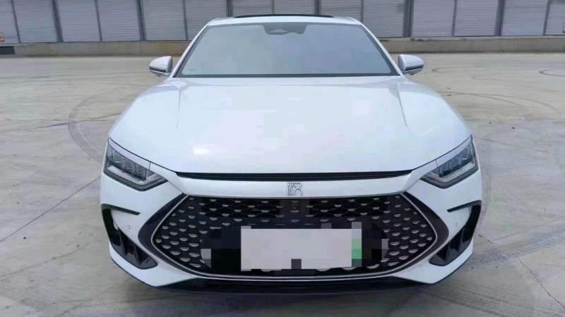 邢台23年比亚迪汉1