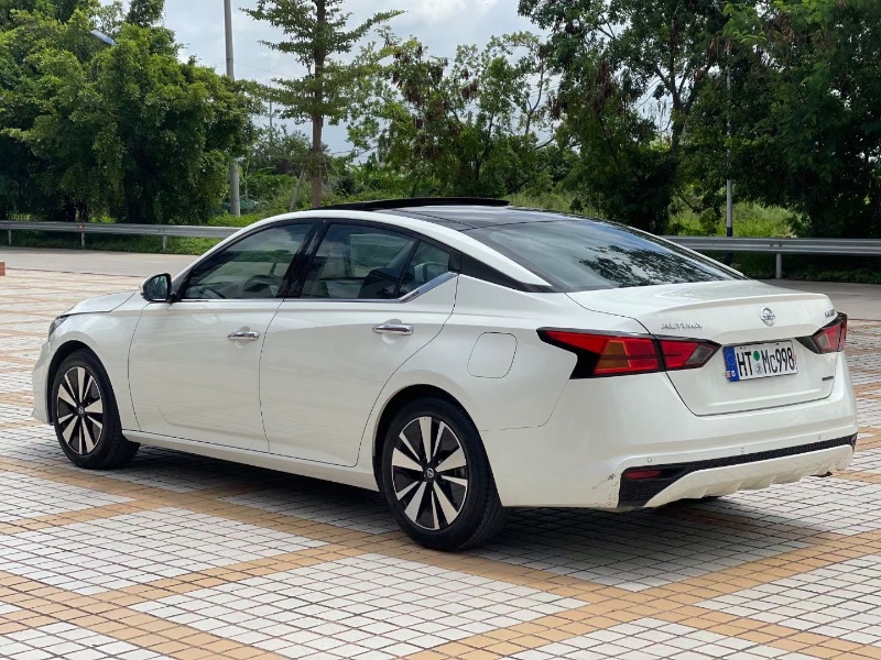 汕头22年日产天籁7