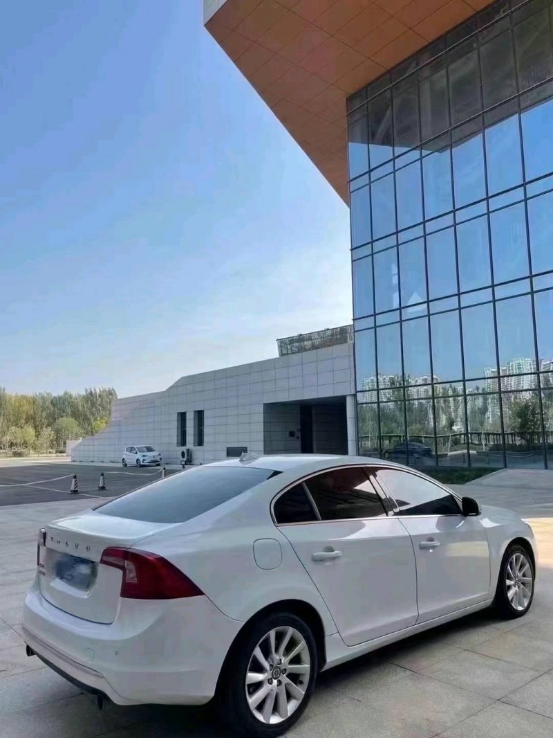 聊城14年沃尔沃S60L4