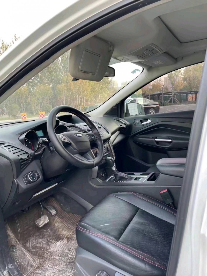 聊城16年福特翼虎7