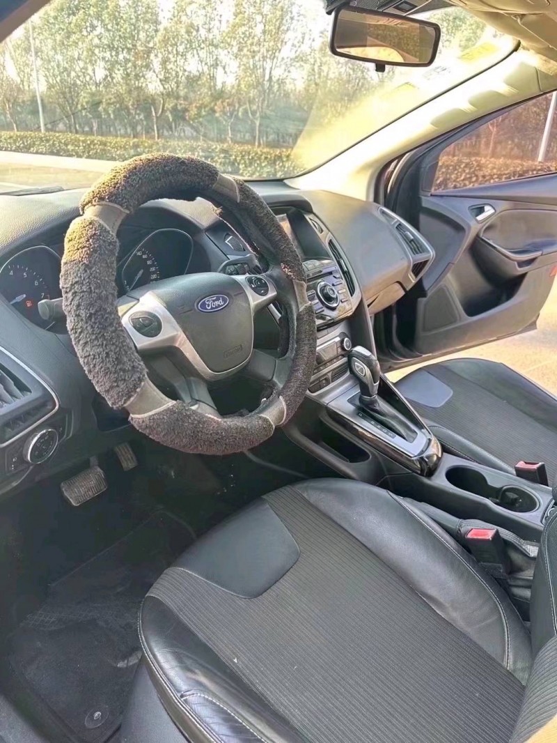 枣庄15年福特福克斯4