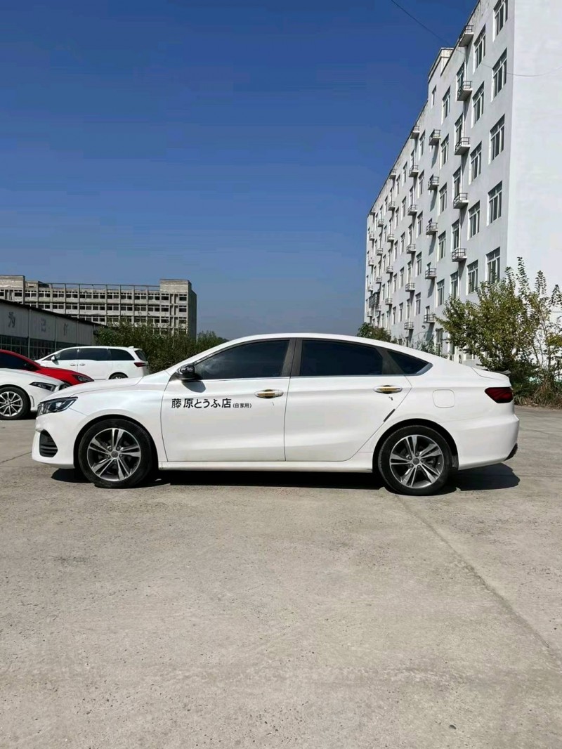 襄阳18年吉利缤瑞4