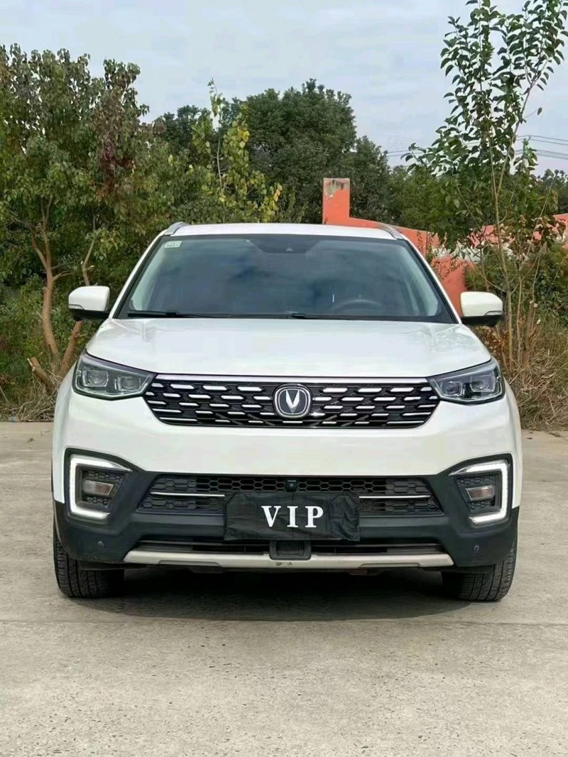 襄阳19年长安汽车CS551