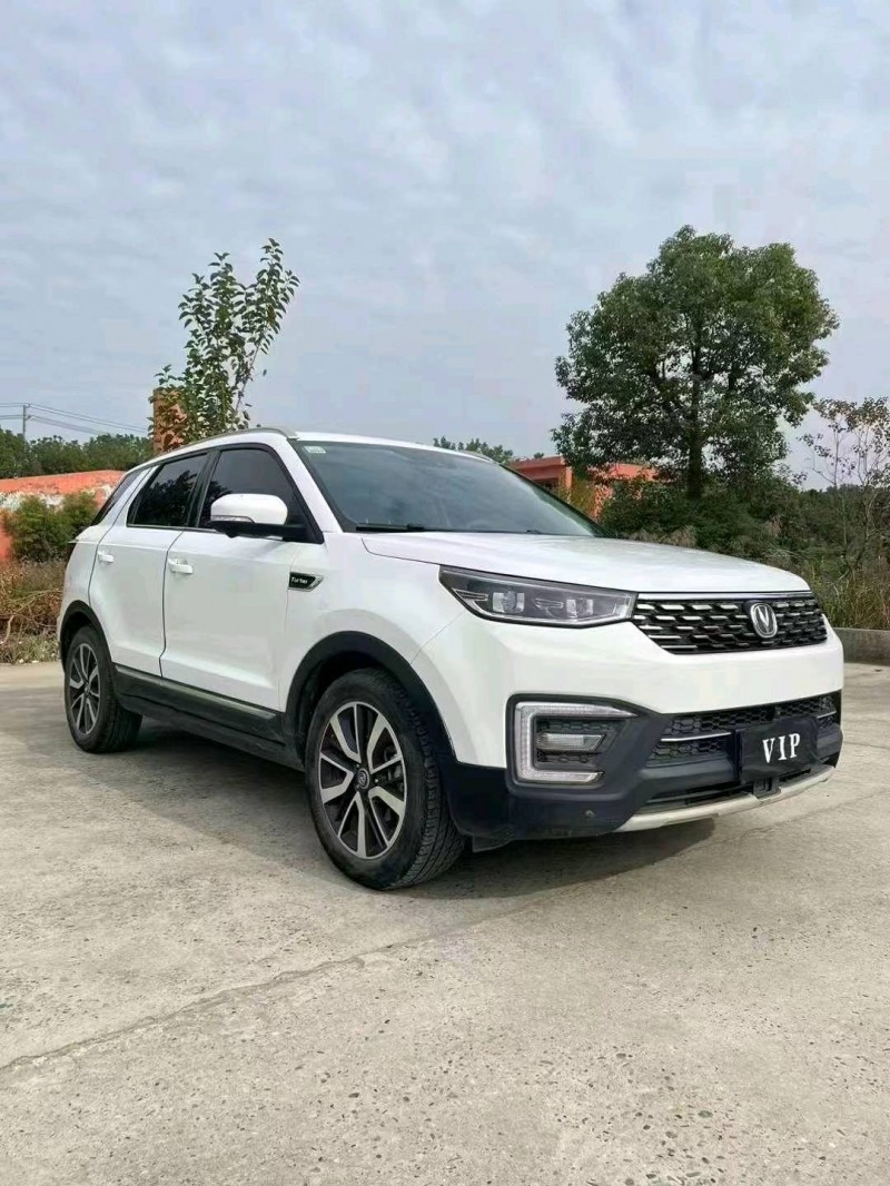 襄阳19年长安汽车CS552