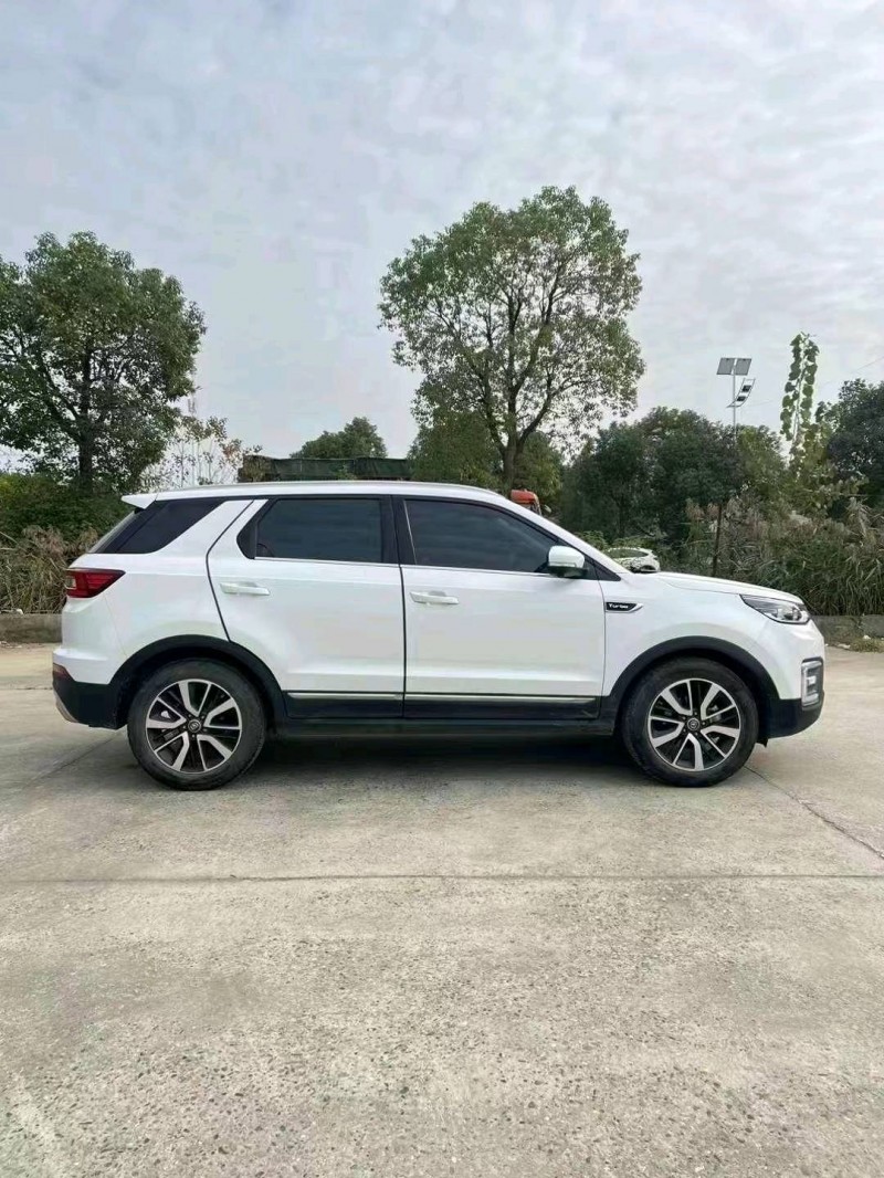 襄阳19年长安汽车CS554