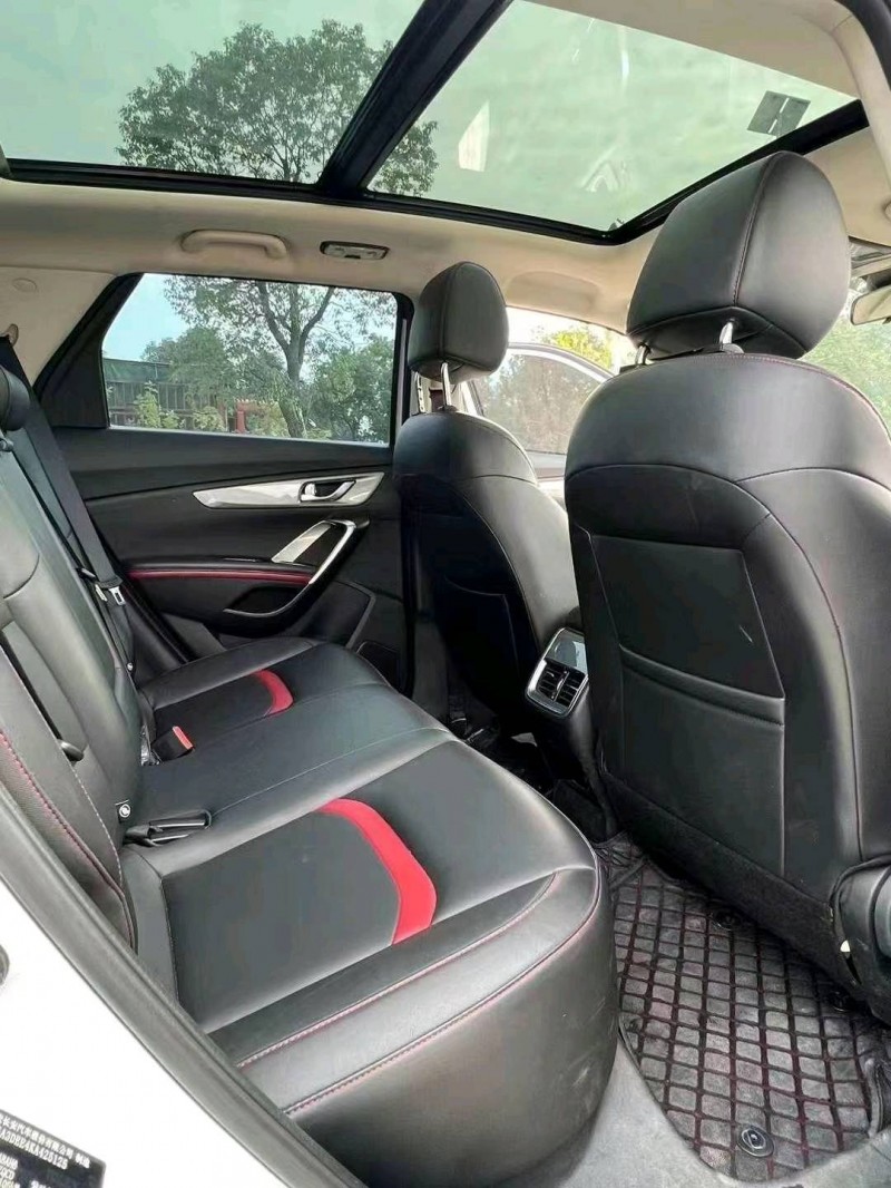 襄阳19年长安汽车CS558