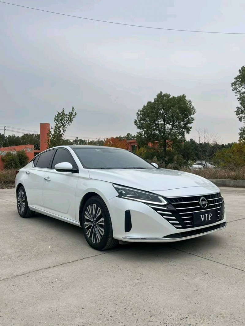 襄阳23年日产天籁2