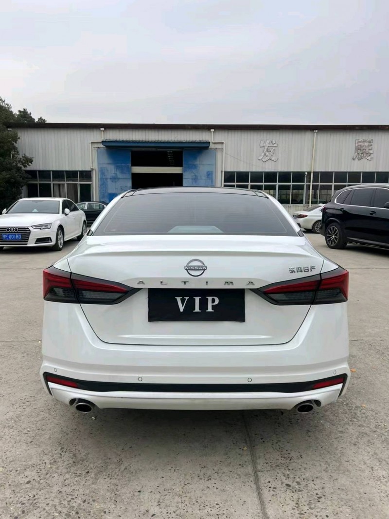 襄阳23年日产天籁9