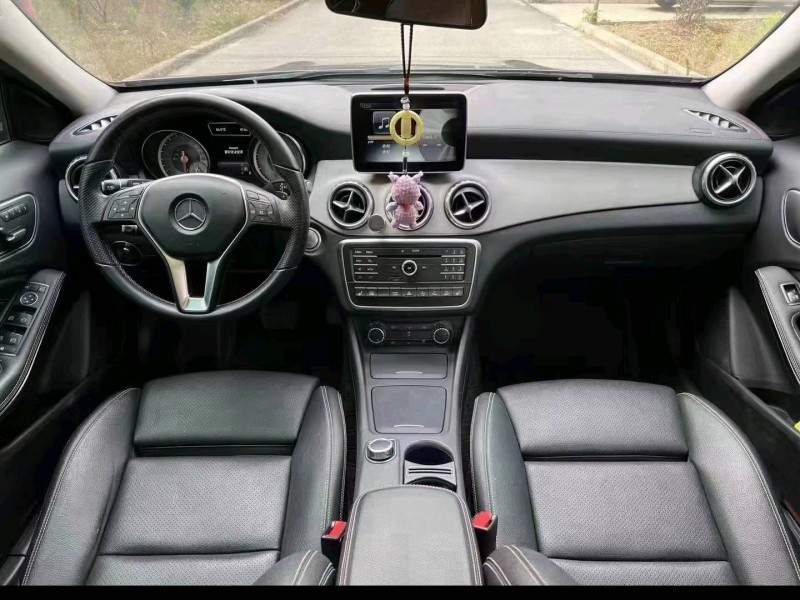 襄阳16年奔驰GLA4