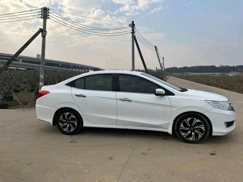 珠海18年本田凌派3