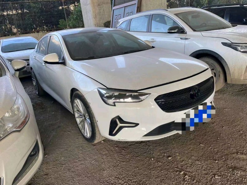 枣庄22年别克君威4