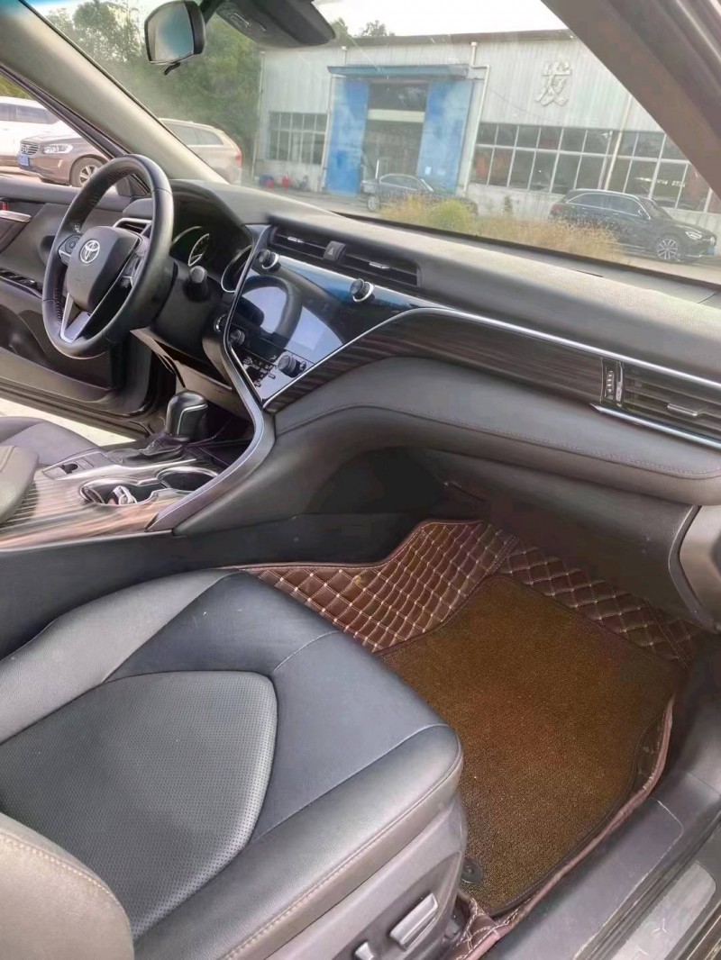 襄阳20年丰田凯美瑞5