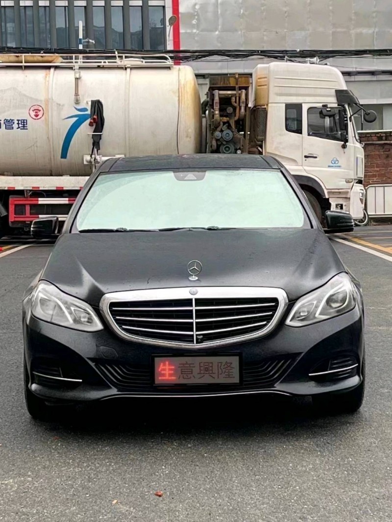 广州13年奔驰E1