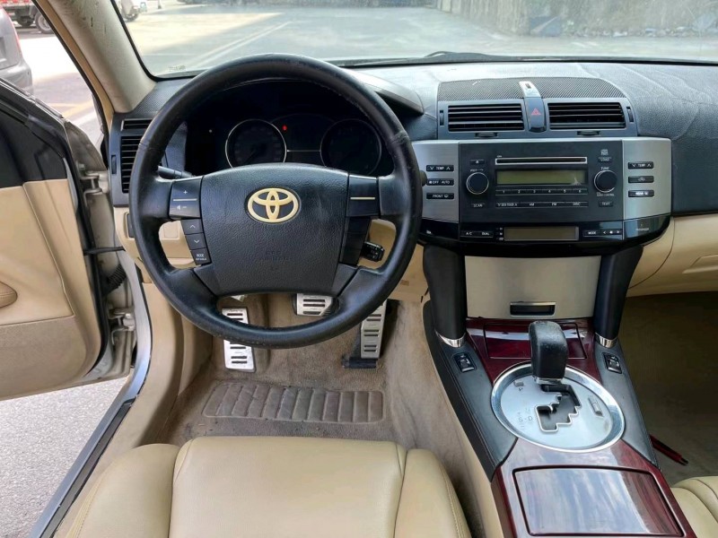 佛山09年丰田锐志9