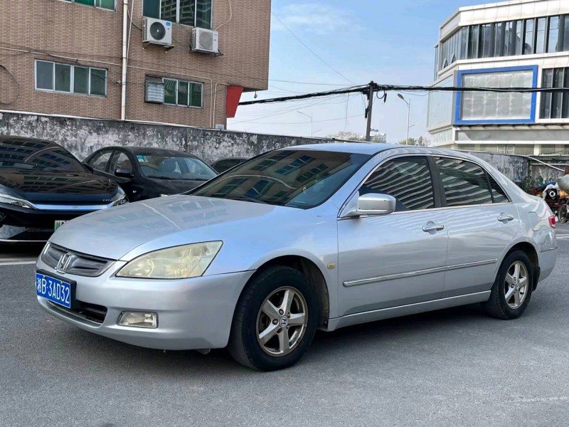 广州06年本田雅阁2