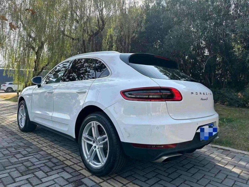 枣庄16年保时捷Macan3