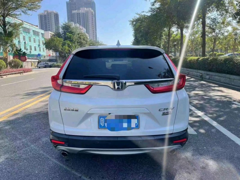 珠海17年本田CRV4
